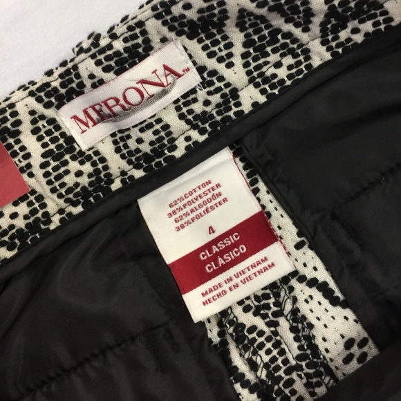 🌼 NWT MERONA HIGHER MID RISE STRAIGHT HIP THIGH ANKLE PANTS SIZE 4 🌼 - Picture 3 of 7